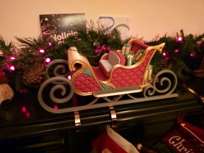 Grand Heritage Santa's Sleigh - Christmas Display