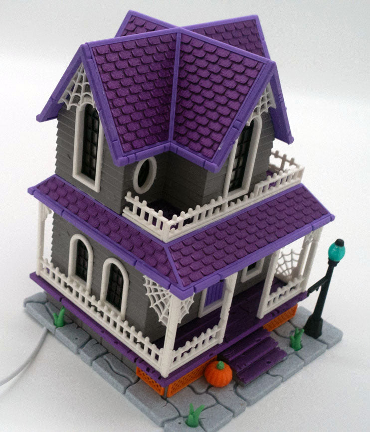 Spooky Haunted House Diorama & Night Light
