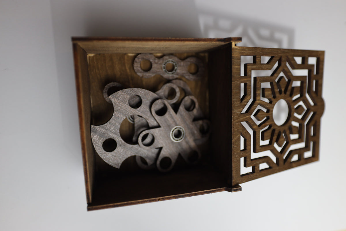 5 mm wooden fidget spinners in an open box