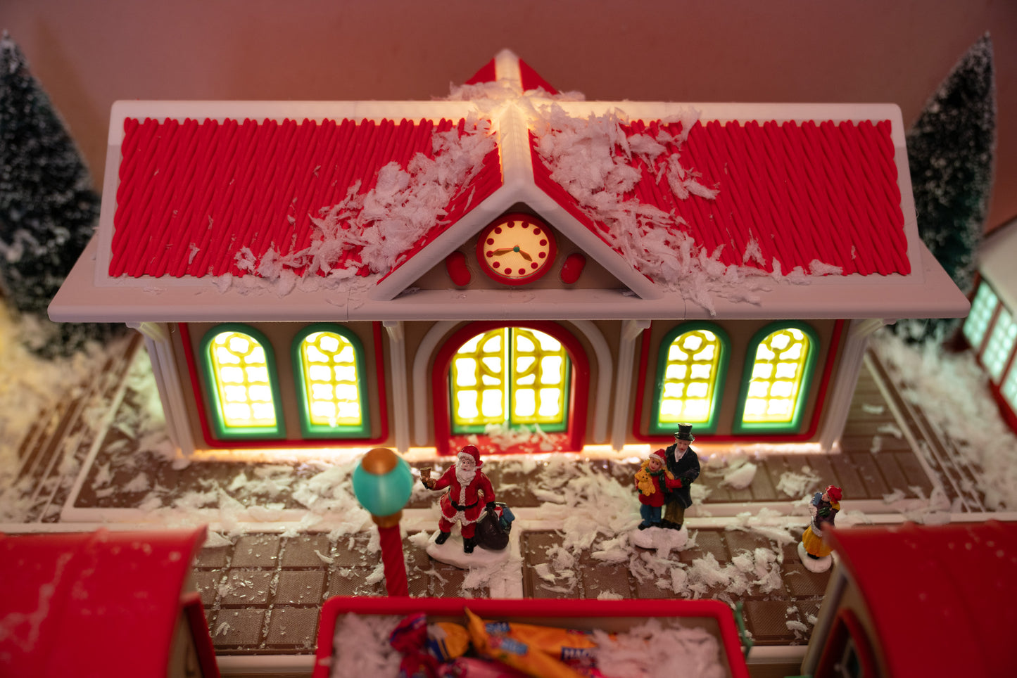 Premium LED Lighted Christmas Village Set - 10 Buildings with Polar Express Train & Snow - Complete Holiday Display Collection (65x150cm)