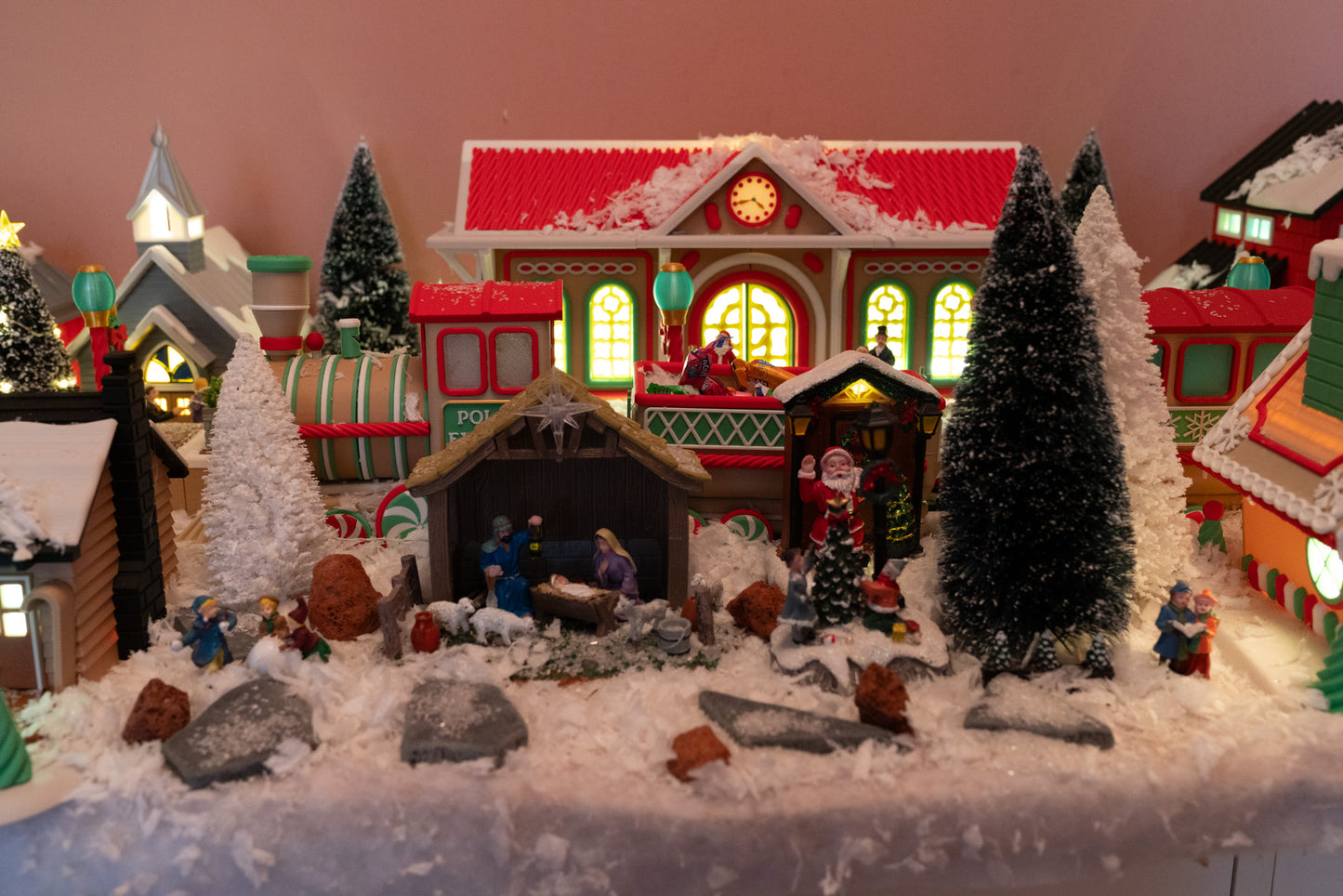 Premium LED Lighted Christmas Village Set - 10 Buildings with Polar Express Train & Snow - Complete Holiday Display Collection (65x150cm)