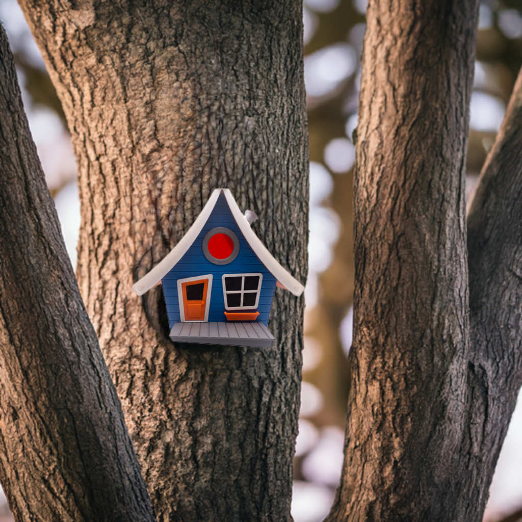 Looney Tunes Bird House