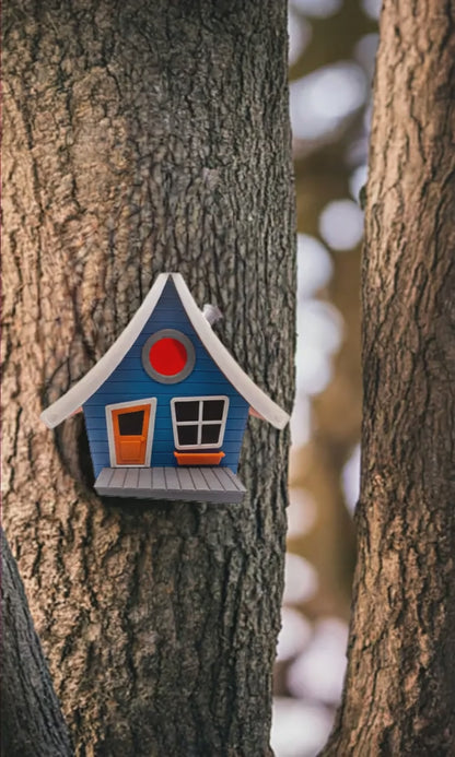 Looney Tunes Bird House